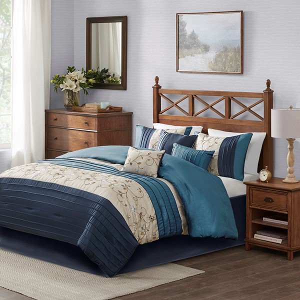 Madison Park Serene Embroidered 7 Piece Comforter Set in Navy, Cal King MP10-3451