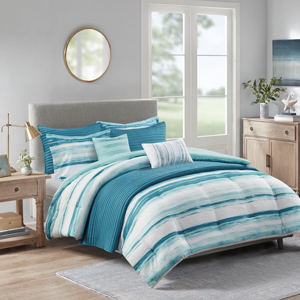 Madison Park Marina 8 Piece Printed Seersucker Comforter and Quilt Set Collection in Aqua, King/Cal King MP10-7947