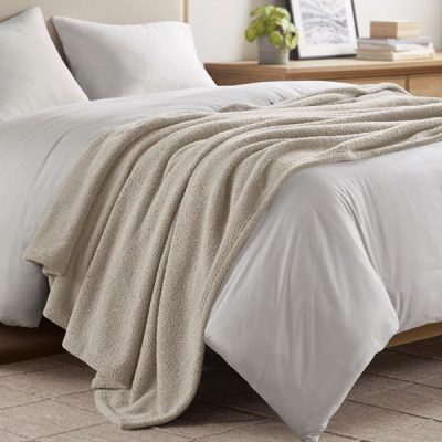 Madison Park Dream Soft Blanket in Taupe, Twin BR51-4443