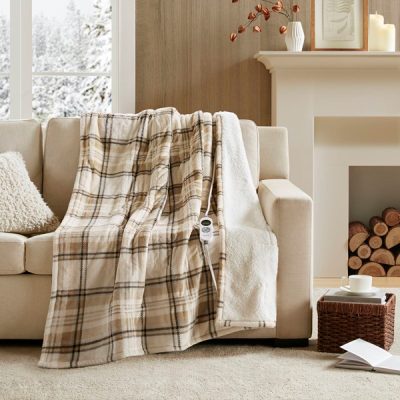 Woolrich Print Plush to Sherpa Heated Throw in Tan Plaid, 50x60" WR54-3253