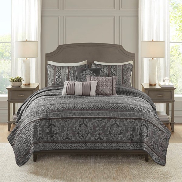 Madison Park Bellagio 6 Piece Jacquard Quilt Set with Throw Pillows in Grey, Full/Queen MP13-8780