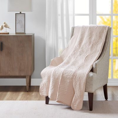 Madison Park Tuscany Oversized Quilted Throw with Scalloped Edges in Blush, 60x72" MP50-6123