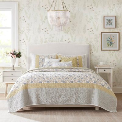 Madison Park Dawn 6 Piece Cotton Percale Quilt Set with Throw Pillows in Yellow, King/Cal King MP13-7284