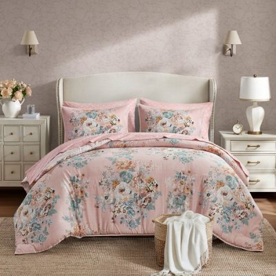 Madison Park Essentials Heather Cottagecore Collection Comforter in Pink, King MPE10-1184