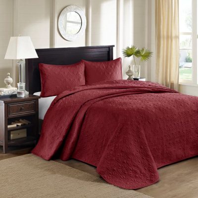 Madison Park Quebec Reversible Bedspread Set in Red, Queen MP13-2993