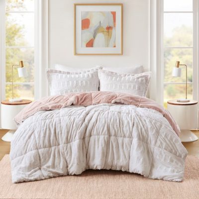 Madison Park Gia Faux Fur Comforter Mini Set in Blush/White, Full/Queen MP10-6210