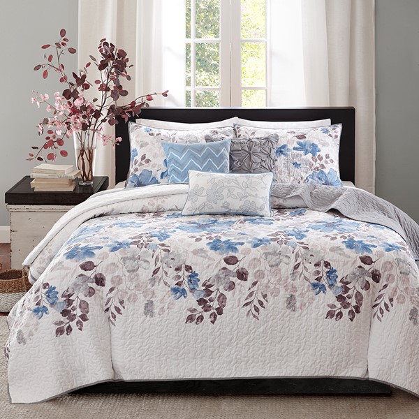 Madison Park Luna 6 Piece Printed Quilt Set with Throw Pillows in Blue, King/Cal King MP13-2121 - Image 4