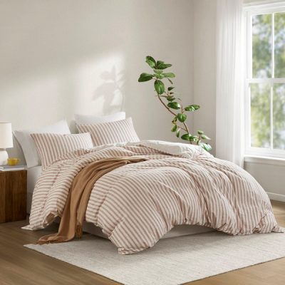 Madison Park Etta Duvet set in Terracotta, King MP12-8720