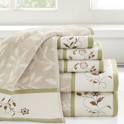 Madison Park Serene Embroidered Cotton Jacquard 6 Piece Towel Set in Green, 6-Piece MP73-7907