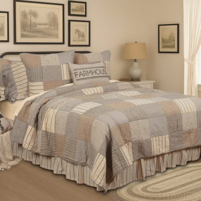 Sawyer Mill Charcoal Luxury King Quilt 120Wx105L