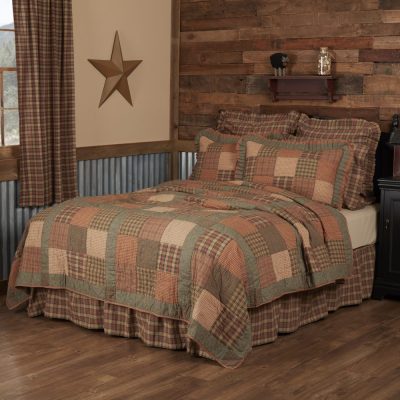 Crosswoods King Quilt 105Wx95L
