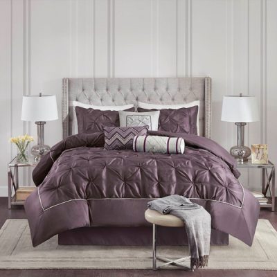 Madison Park Laurel 7 Piece Tufted Comforter Set in Plum, Full MP10-659