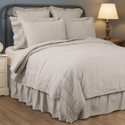 Hatteras Seersucker Blue Ticking Stripe King Quilt Coverlet 105Wx95L
