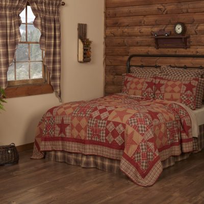 Dawson Star California King Quilt 130Wx115L