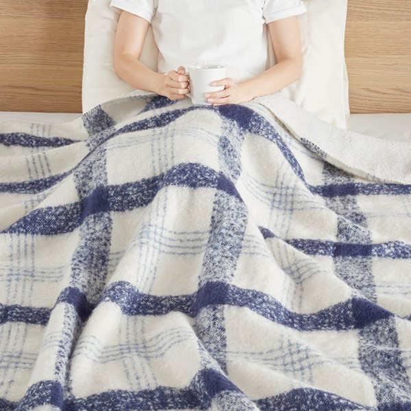 Woolrich Bloomington Faux Mohair to Sherpa Throw in Blue, 50x60" WR50-3968 - Image 7