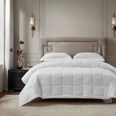 Nomad Home Everlux Blanket in White, King NH51-0042