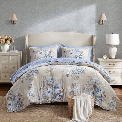 Madison Park Essentials Heather Cottagecore Collection Comforter in Beige/Blue, King MPE10-1189