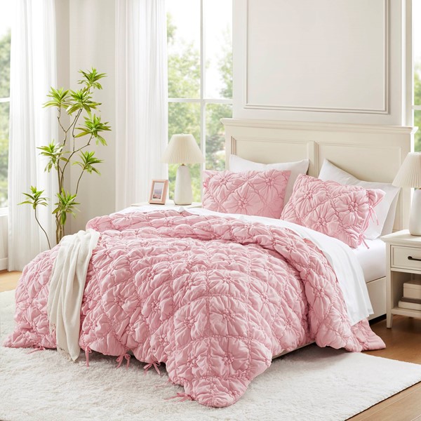 Intelligent Design Lily Comforter Set in Pink, King ID10-2472 - Image 2