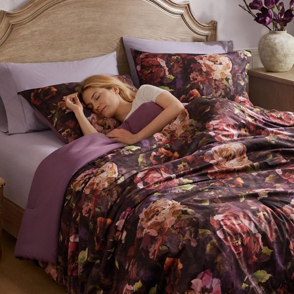 Madison Park Seraphina velvet comforter set in Purple, King MP10-8930 - Image 2