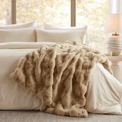Madison Park Vivienne Faux Fur Throw in Tan, 50x60" MP50-8796