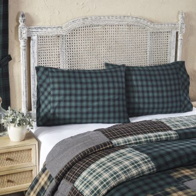 Pine Grove Standard Pillow Case Set of 2 21x30