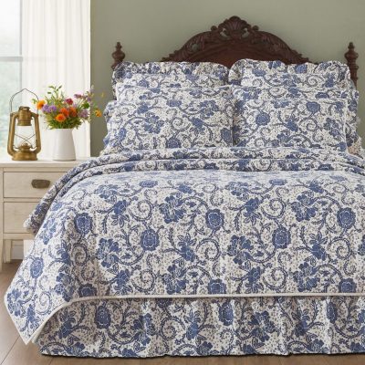 Dorset Navy Floral King Quilt 105Wx95L