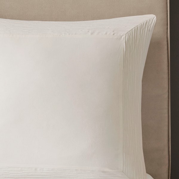N Natori Hanae Cotton Blend Yarn Dyed Euro Sham in White, 26x26" NS11-3247 - Image 2
