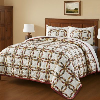 Custom House Wedding Rings King Quilt Set; 1-Quilt 110Wx97L w/2 Shams 21x37