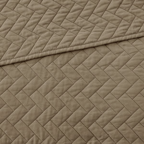 Hampton Hill Velvet Touch 3 Piece Luxurious Oversized Quilt Set in Taupe, King FB13-1149 - Image 3