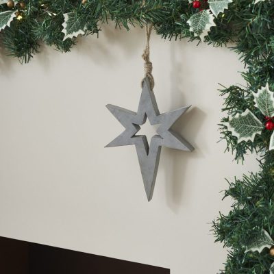 Northern Yule Distressed Grey Wooden Star 8x6x0.75