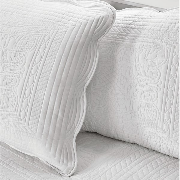 Madison Park Tuscany 6 Piece Reversible Scalloped Edge Daybed Cover Set in White, Daybed MP13-5023 - Image 3