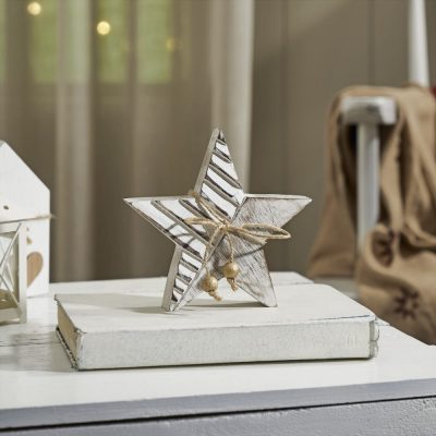 Winter Wonderland Distressed White Wooden Star 6x6x1