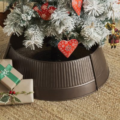 Ribbed Metal Tree Collar Bronze 7.5x24x24