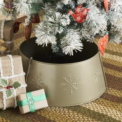 Stamped Snowflake Metal Tree Collar Antique Gold 8x20x20