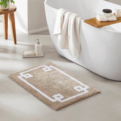Madison Park Evan Cotton Tufted Bath Rug in Taupe, 24x40" MP72-3565