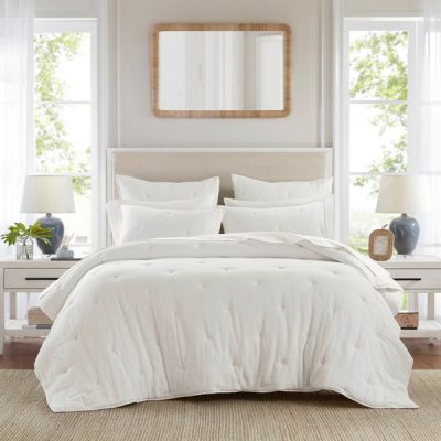 Harbor House Blue Breeze cotton gauze embroidered Quilt Set in White, Full/Queen HH13-1884