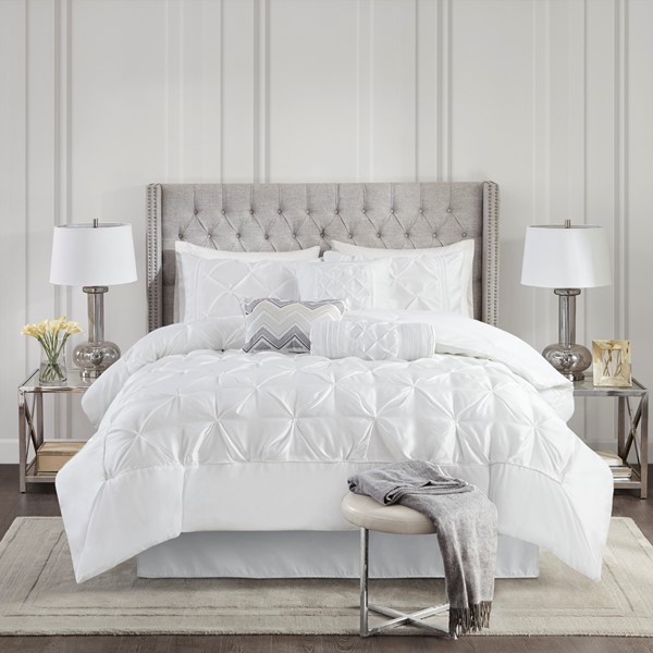 Madison Park Laurel 100% Polyester Pieced Pleated 7pcs Tufted Comforter Set in White, Full TT10-0039