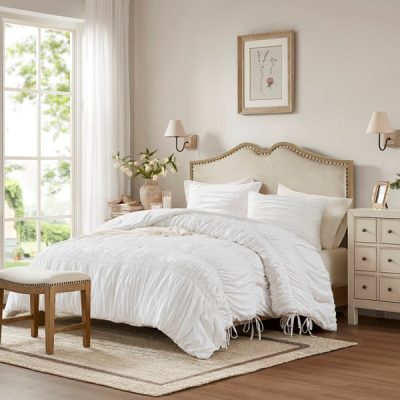 510 Design Mia Comforter Set in White, Queen 5DS10-0306