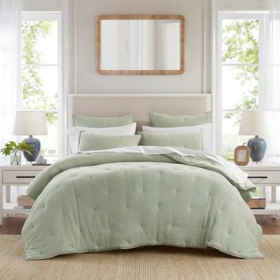 Harbor House Blue Breeze cotton gauze embroidered Quilt Set in Sage, King HH13-1881