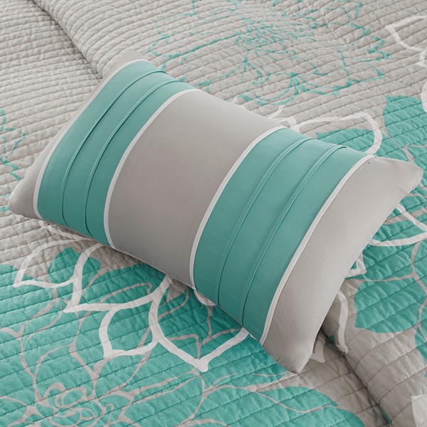 Madison Park Lola 6 Piece Printed Cotton Quilt Set with Throw Pillows in Aqua, King/Cal King MP13-2645 - Image 5