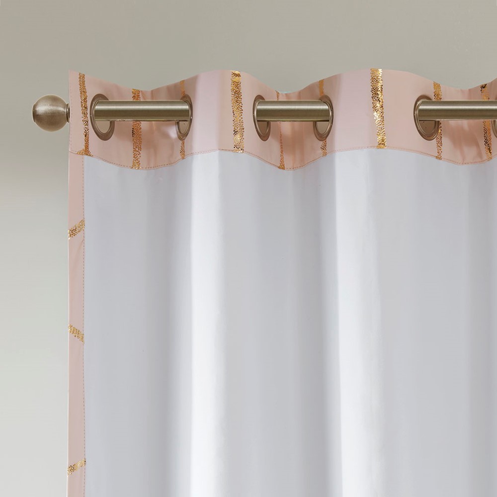 Intelligent Design Raina Total Blackout Metallic Print Grommet Top Curtain Panel in Blush/Gold, 50x84" ID40-1406 - Image 3