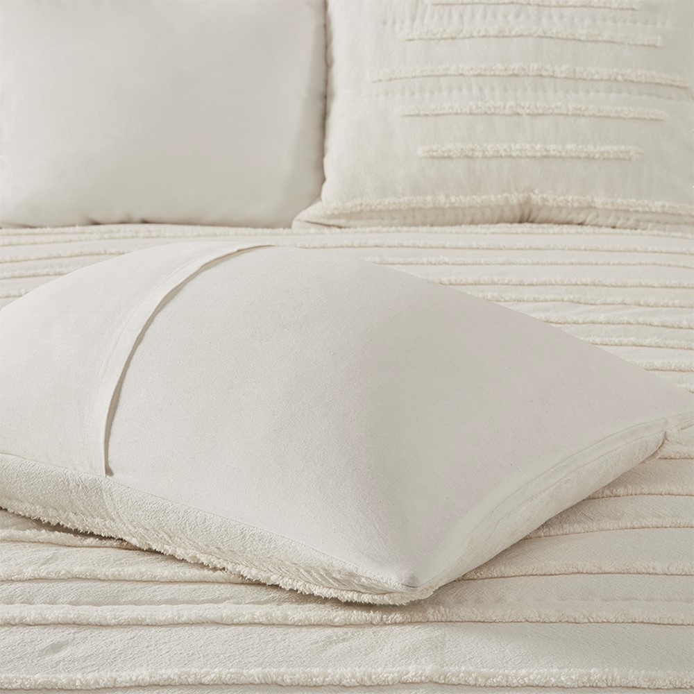 Urban Habitat Mercer 3 Piece Cotton Quilt Set with Chenille Trims in Ivory, Full/Queen UH13-2321 - Image 5