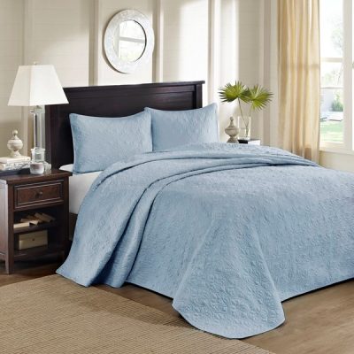 Madison Park Quebec Reversible Bedspread Set in Blue, King MP13-1564