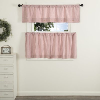 Farmhouse Ticking Red Tier Set of 2 24Lx36W