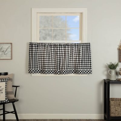 Vintage Check Black Tier Set of 2 24Lx36W