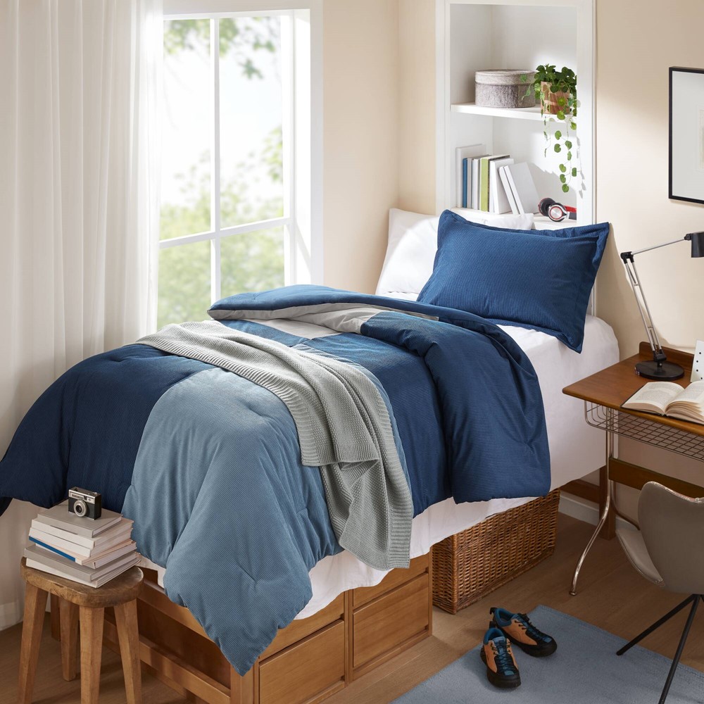 Intelligent Design Stafford Comforter Set in Blue, Twin/Twin XL ID10-2521 - Image 4