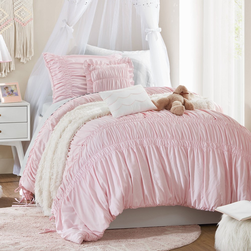 Intelligent Design Ella Comforter Set in Pink, Twin/Twin XL ID10-2513