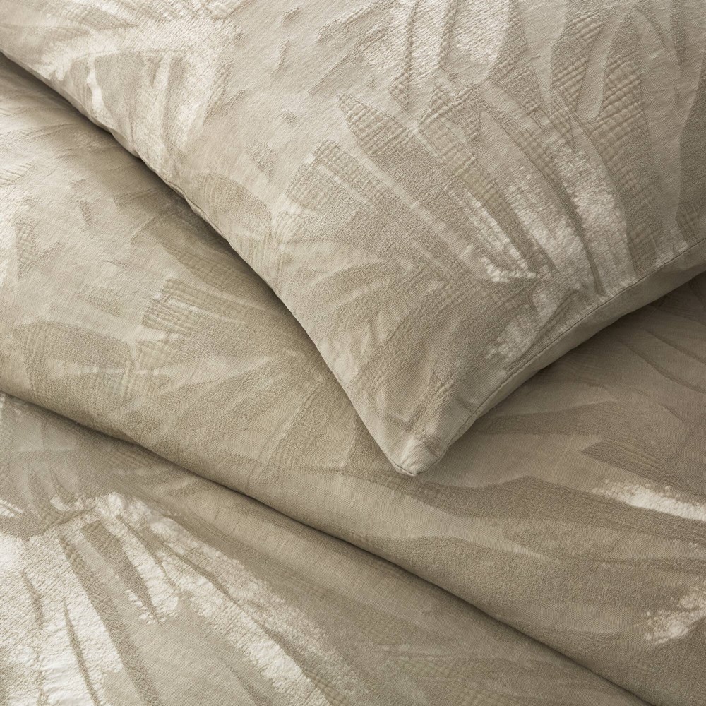 Harbor House Coastal Leaves 3 Piece 3 Piece Cotton Duvet Set in Linen, Full/Queen HHD12-1955 - Image 2