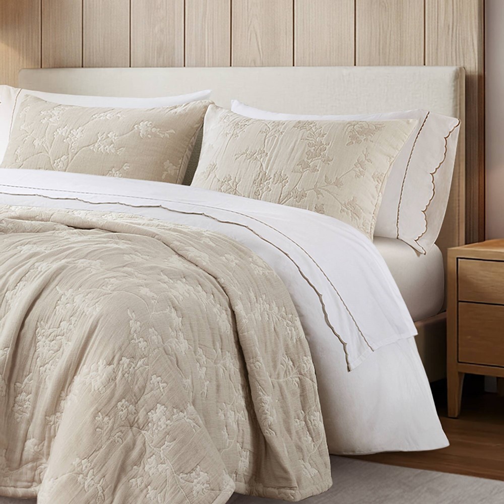 Harbor House Catalina Botanical 3 Piece Jacquard Cotton Gauze Quilt Set in Linen, Full/Queen HHD14-1992 - Image 2