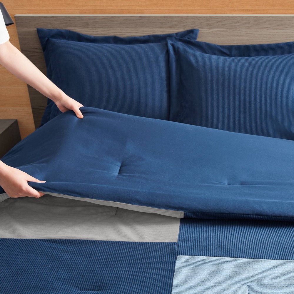 Intelligent Design Stafford Comforter Set in Blue, Full/Queen ID10-2522 - Image 6